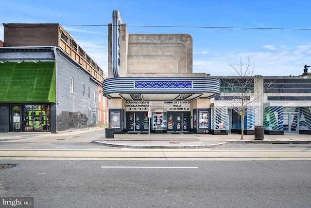 view of building exterior