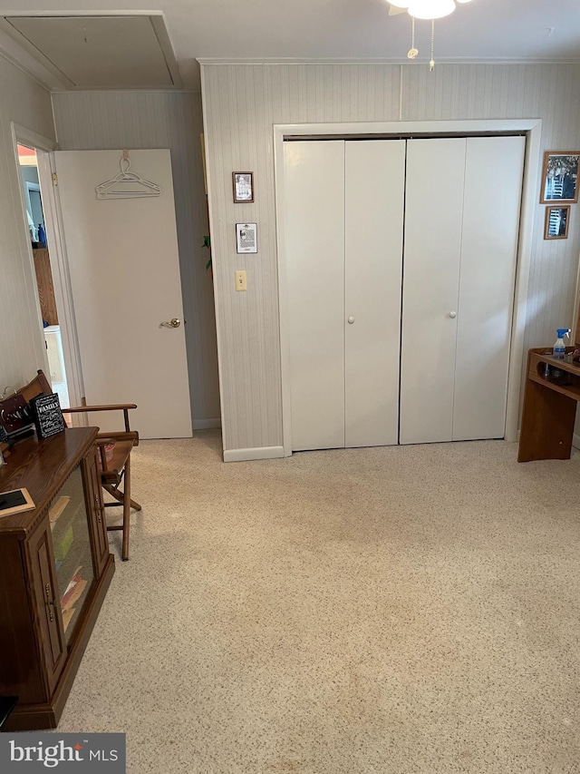 bedroom with a closet