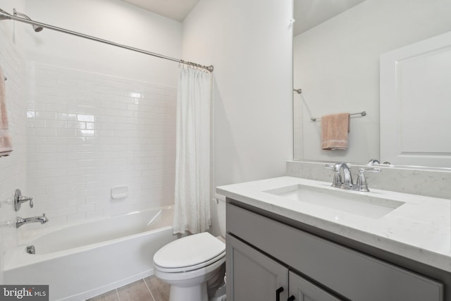 full bathroom featuring vanity, toilet, and shower / tub combo with curtain