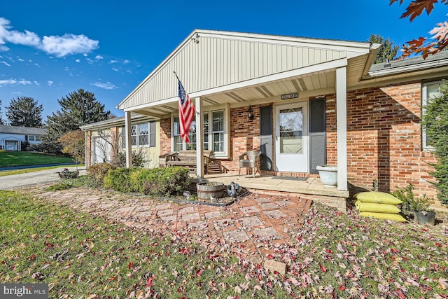 view of front of house featuring a porch