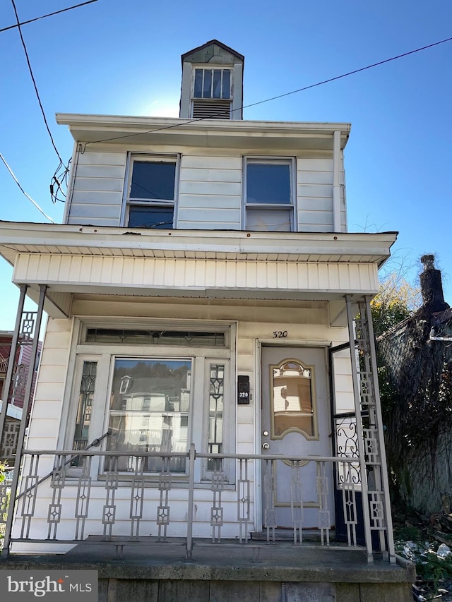 view of front facade with a porch