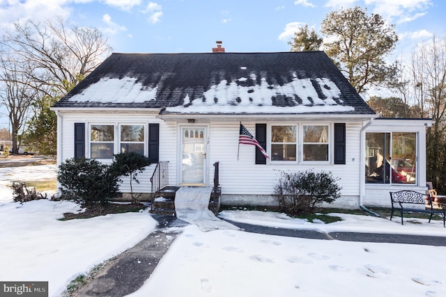 view of front of property