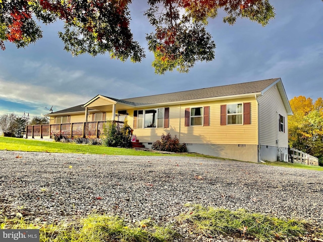 view of front of property