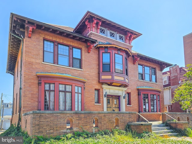 view of front facade with french doors