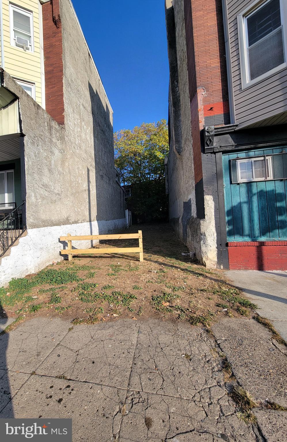 5303 W Girard Ave, Philadelphia, PA 19131