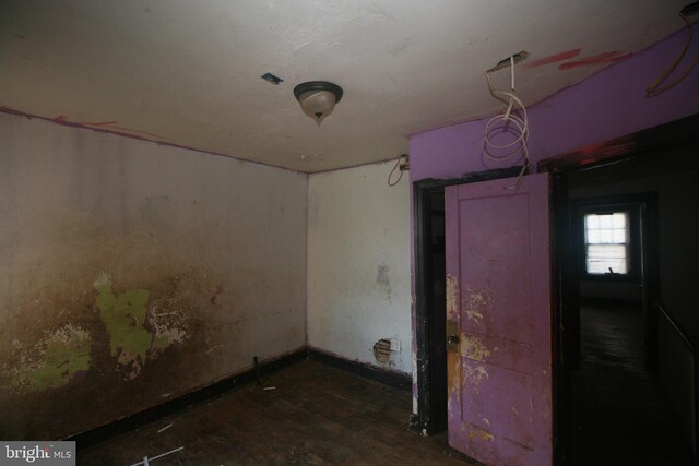 6659 N 20th St, Philadelphia, PA 19138 - unfurnished room featuring wood finished floors