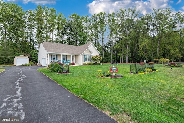 view of front of property with a front yard