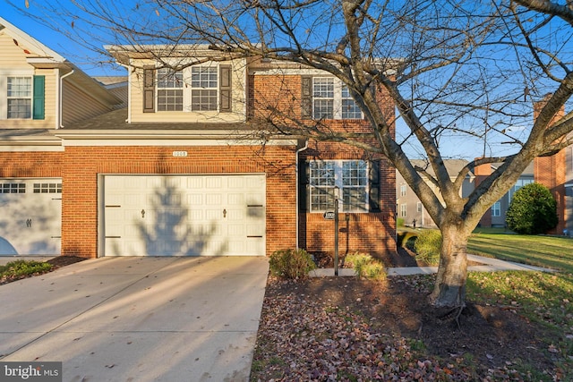 view of front facade with a garage