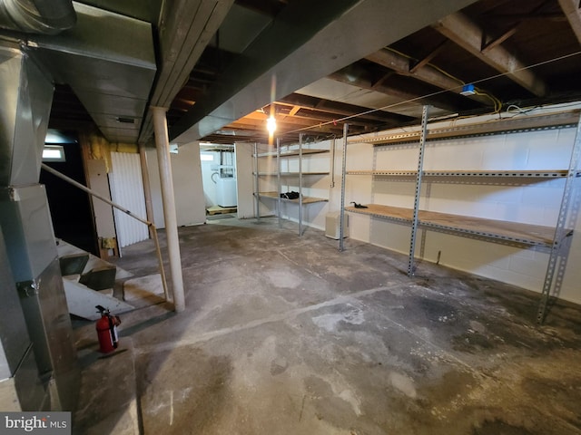 basement with washer / clothes dryer