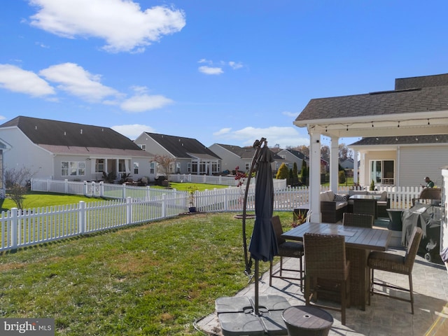 view of yard with a patio area and outdoor lounge area