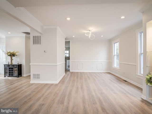 516 Harwood Ave, Baltimore, MD 21212 - unfurnished living room featuring light wood-style floors, recessed lighting, and ornamental molding