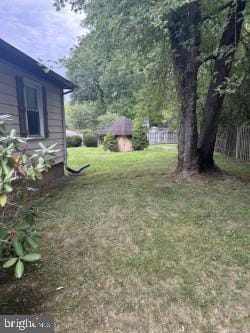 5216 Huron St, College Park, MD 20740 - view of yard