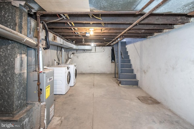 basement featuring independent washer and dryer