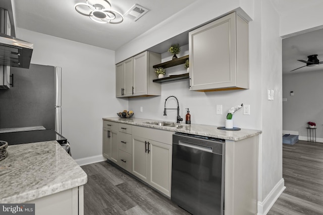 kitchen with gray cabinetry, sink, stainless steel appliances, and dark hardwood / wood-style floors