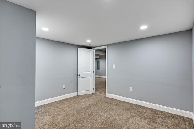 view of carpeted spare room