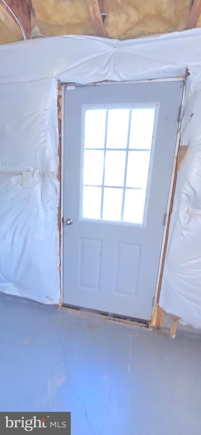 222 Dinwiddie Way, Kearneysville, WV 25430 - doorway featuring concrete floors