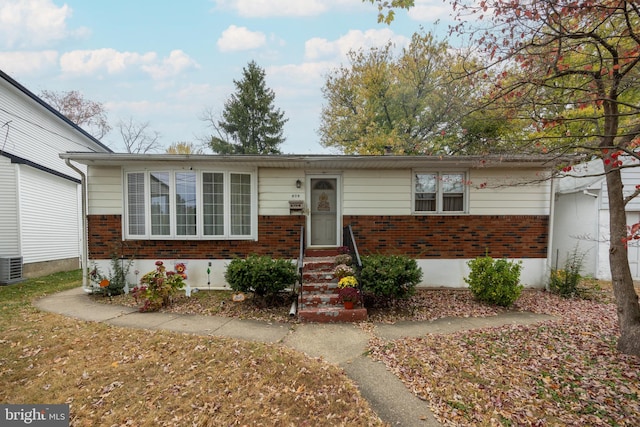 view of front of property featuring central AC