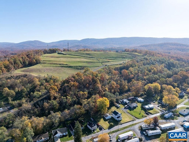 bird's eye view with a mountain view