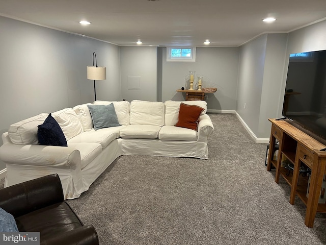 carpeted living room featuring crown molding