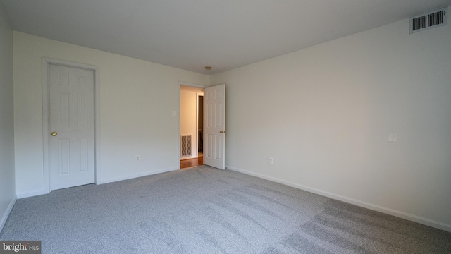 unfurnished bedroom featuring carpet flooring