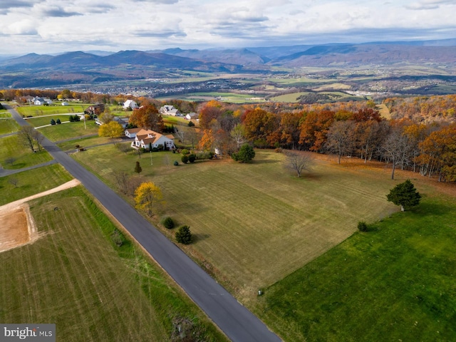 bird's eye view featuring a mountain view