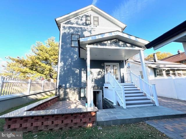 view of front of home