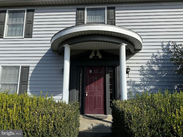 view of entrance to property