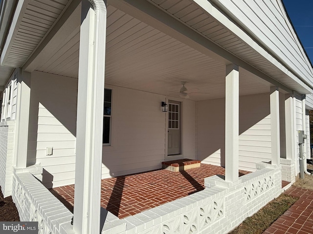 view of patio featuring a porch and ceiling fan