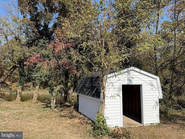 view of outdoor structure