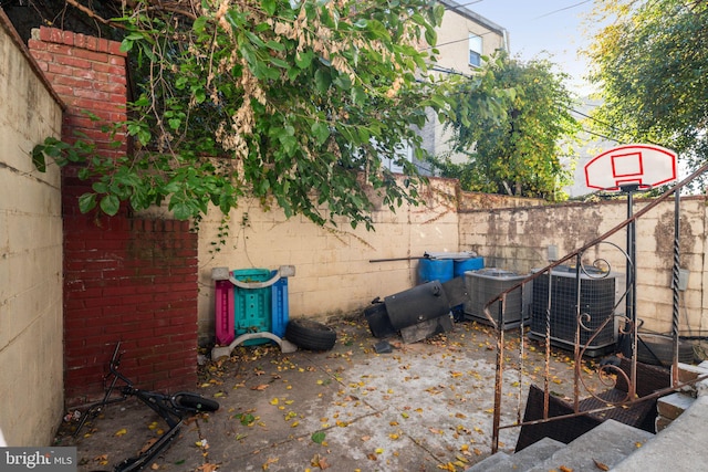 view of patio featuring central AC unit