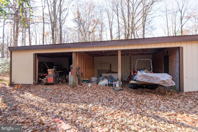 view of outbuilding