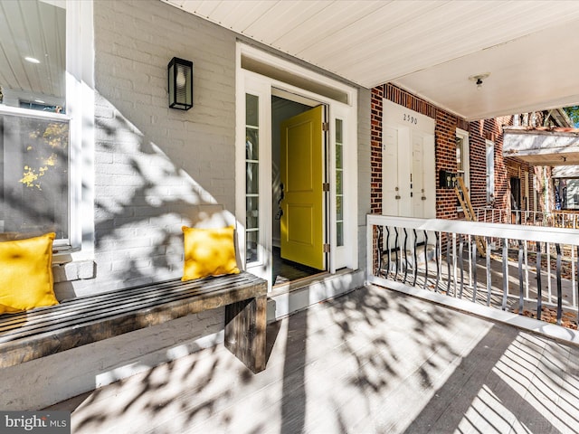 exterior space featuring a porch