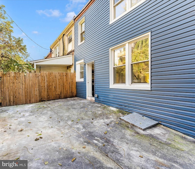 2592 Druid Park Dr, Baltimore, MD 21215 - view of patio