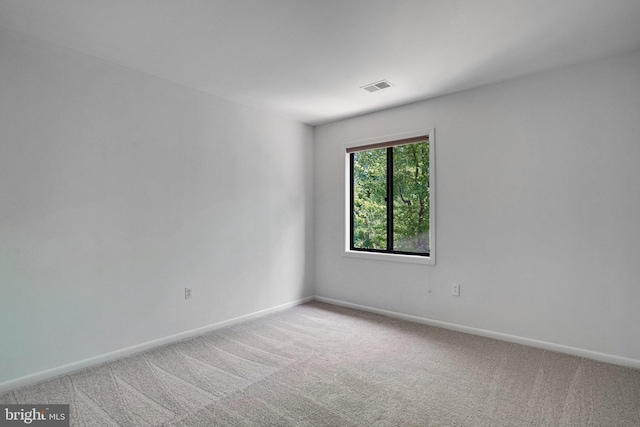 9103 Home Guard Dr, Burke, VA 22015 - carpeted empty room featuring baseboards