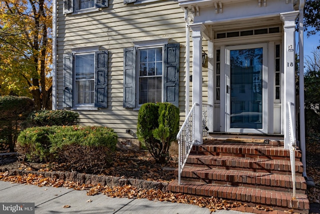 view of entrance to property