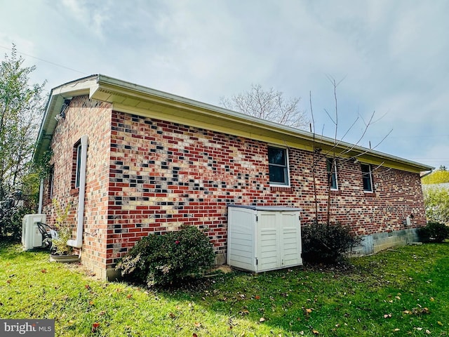 view of home's exterior featuring a lawn