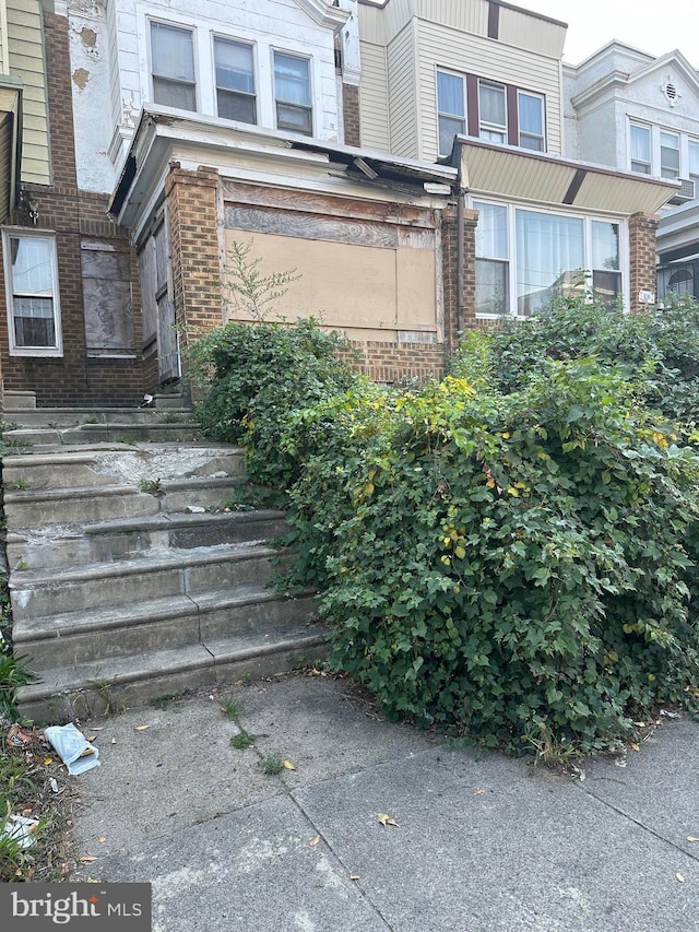 1028 W Olney Ave, Philadelphia, PA 19141 - view of side of property featuring brick siding