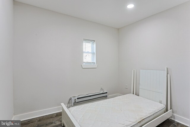 2544 N Gratz St, Philadelphia, PA 19132 - bedroom featuring dark wood finished floors, baseboards, and recessed lighting