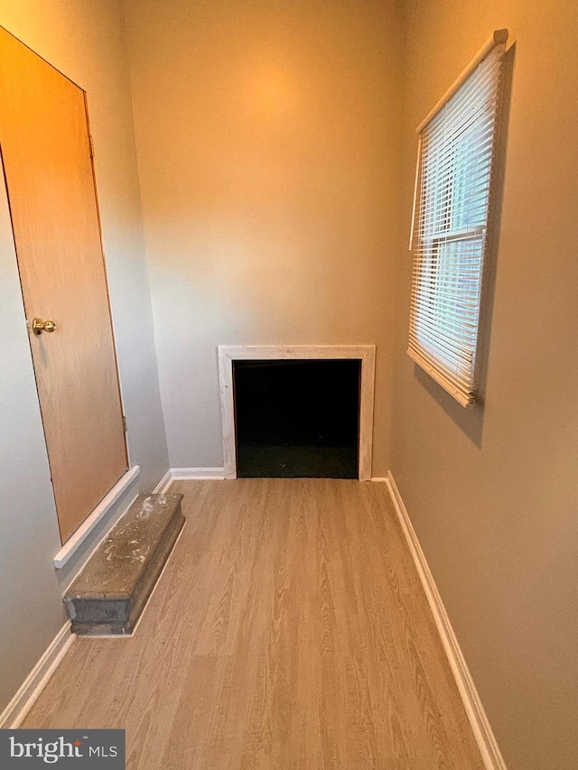 room details featuring hardwood / wood-style floors