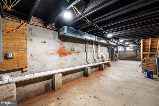 2442 Nicholas St, Philadelphia, PA 19121 - basement featuring water heater
