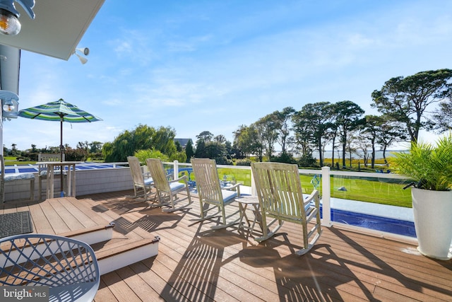 11209 Woodside Dr, Berlin, MD 21811 - view of wooden deck