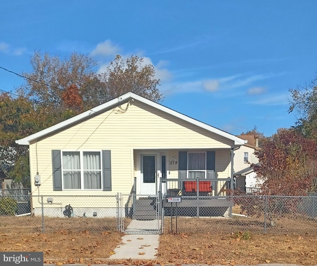 view of front of home with covered porch