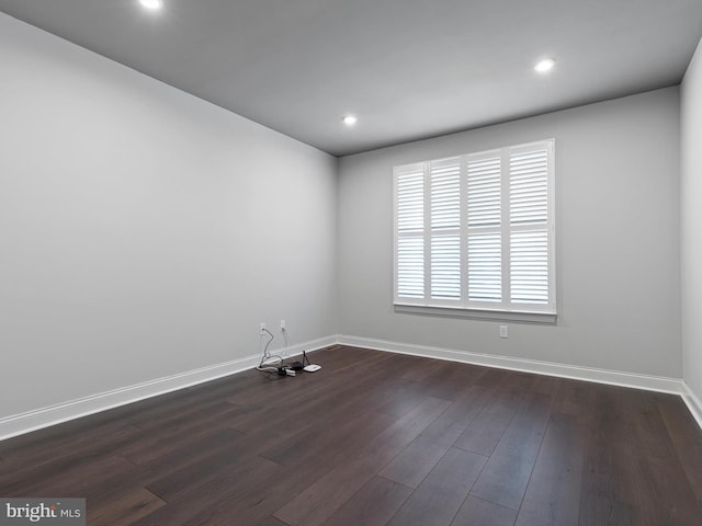 240 Baldy Ln, Middletown, DE 19709 - unfurnished room featuring baseboards, dark wood-type flooring, and recessed lighting