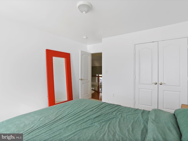 unfurnished bedroom featuring a closet