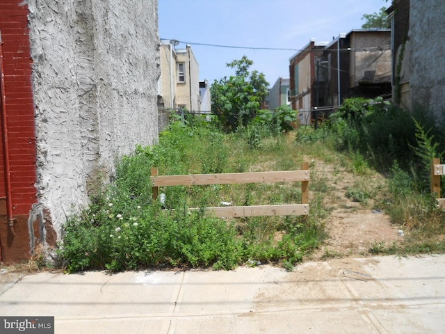 1247 W Sergeant St, Philadelphia, PA 19133