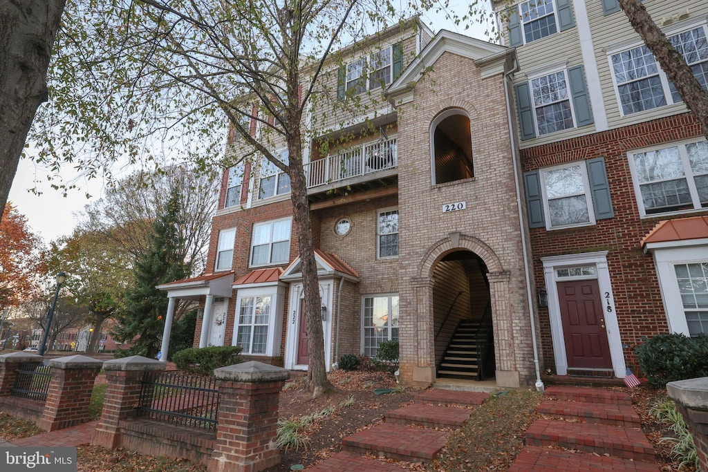 view of townhome / multi-family property