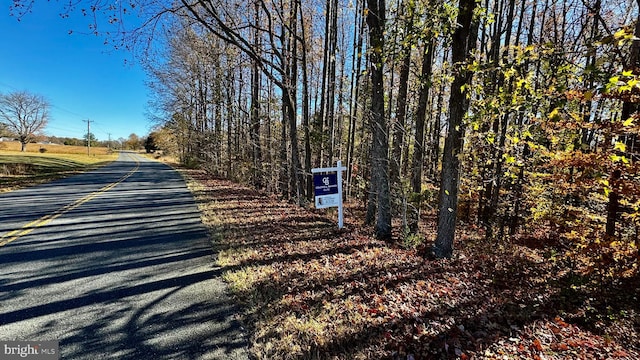 Listing photo 3 for Zacata Rd, Montross VA 22520