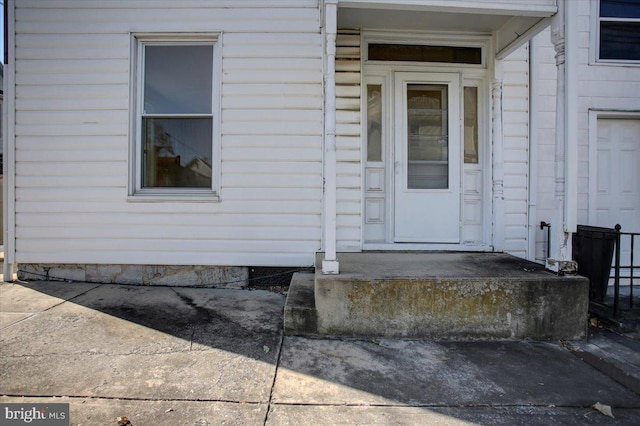 view of property entrance