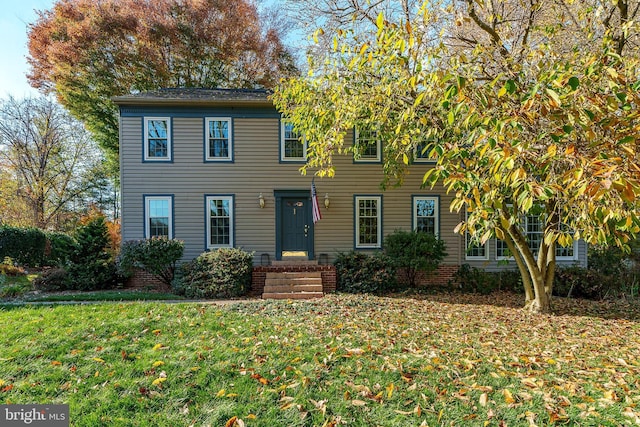 colonial house with a front yard