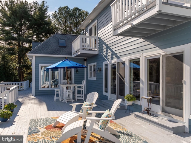 view of wooden deck